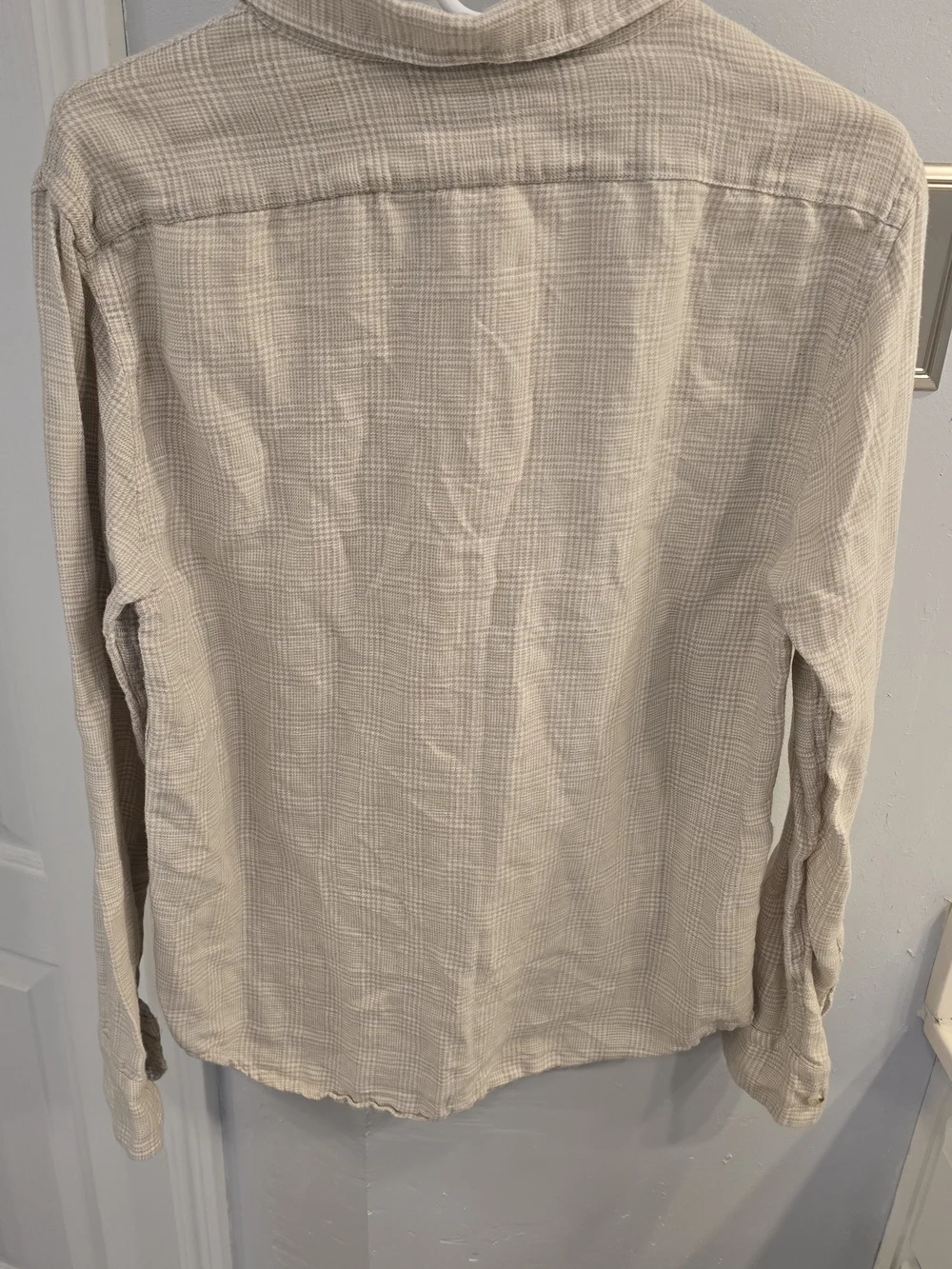 Banana Republic Beige Plaid Long-Sleeve Button-Down Shirt